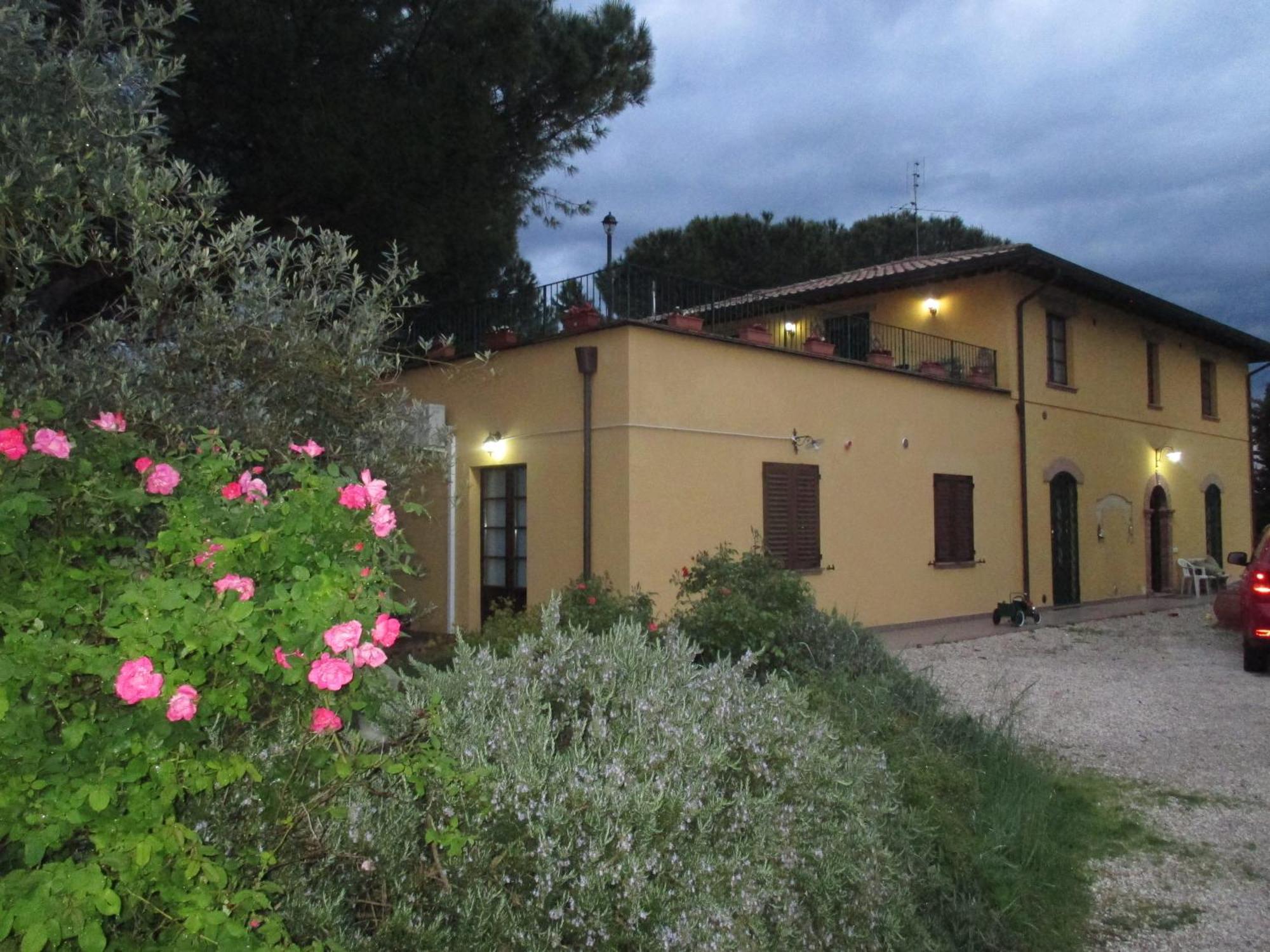 Relais"La Cappuccina" Rooms&Apartments أسيسي المظهر الخارجي الصورة