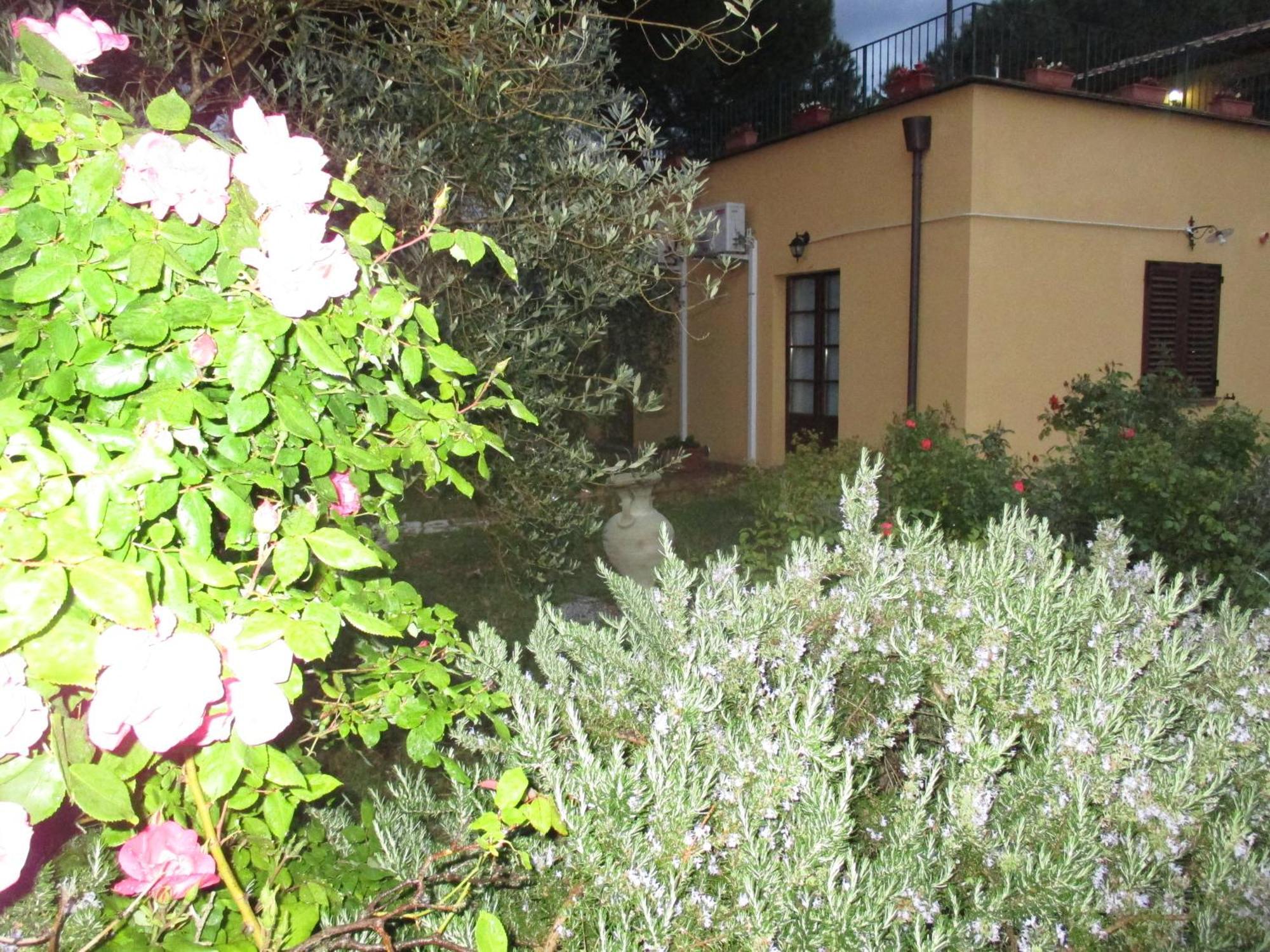 Relais"La Cappuccina" Rooms&Apartments أسيسي المظهر الخارجي الصورة