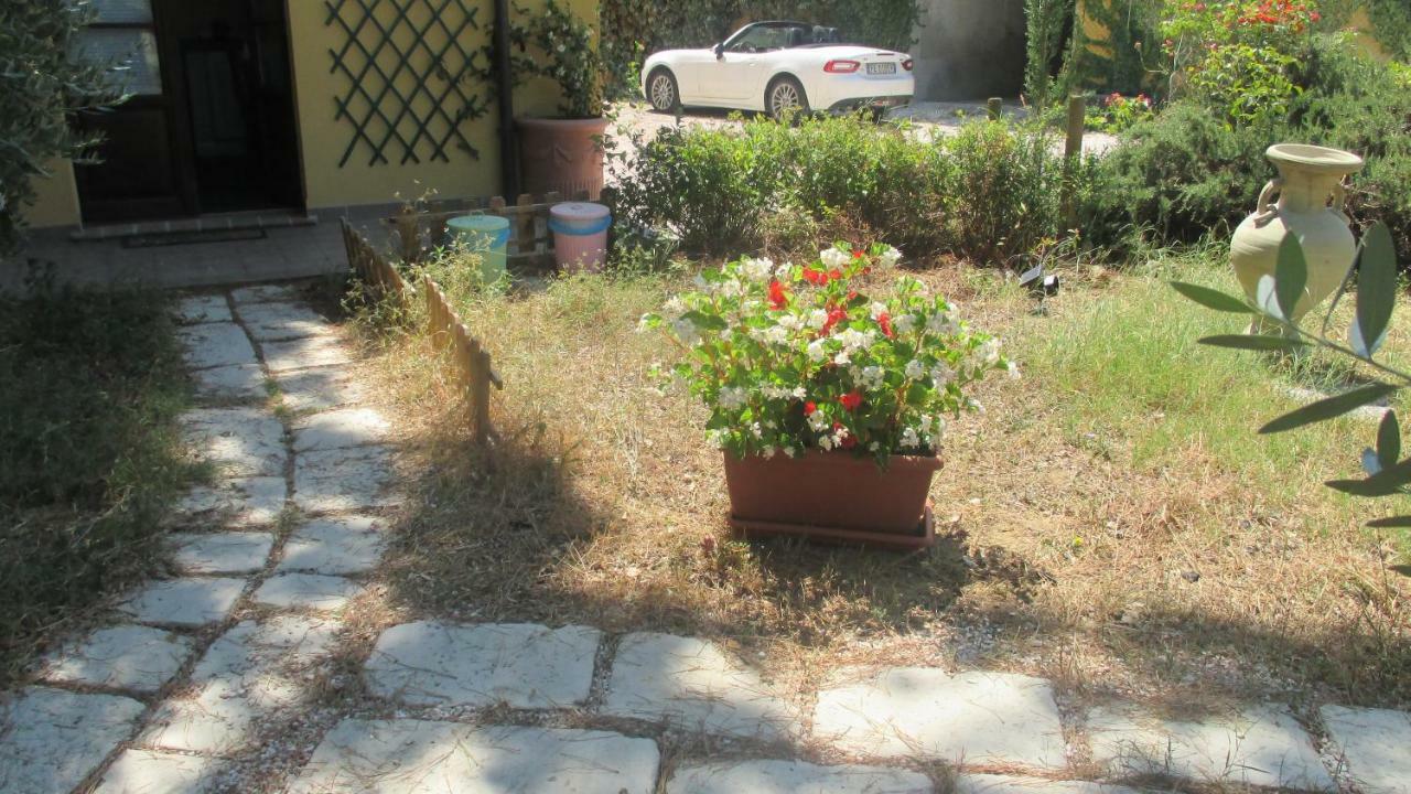 Relais"La Cappuccina" Rooms&Apartments أسيسي المظهر الخارجي الصورة