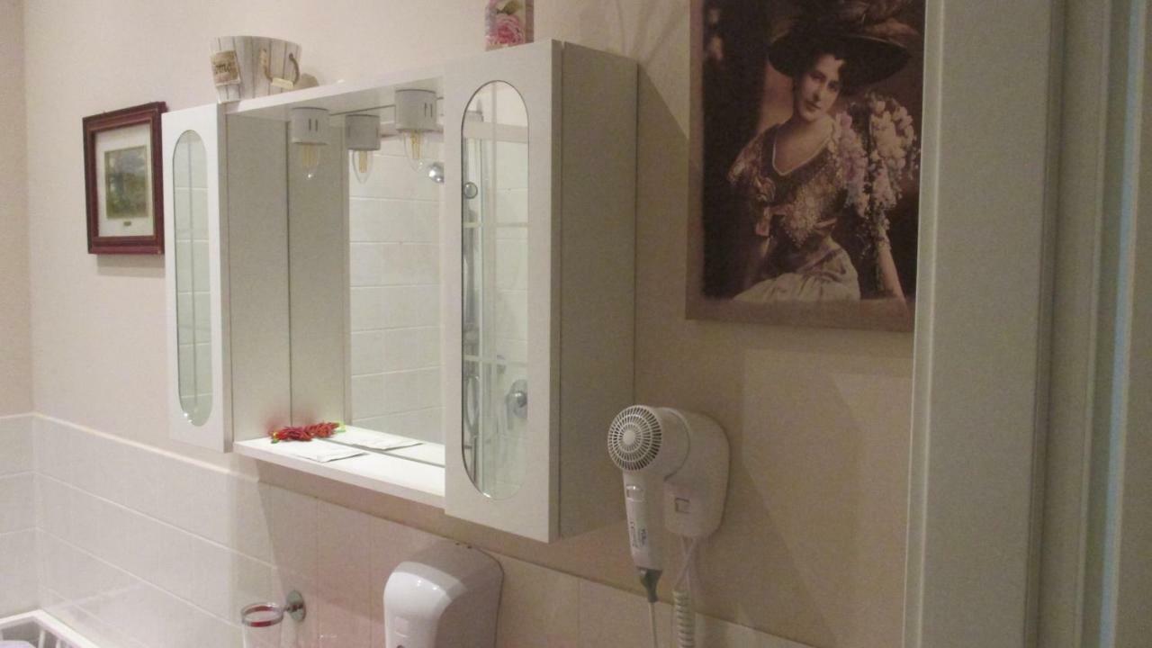 Relais"La Cappuccina" Rooms&Apartments أسيسي المظهر الخارجي الصورة